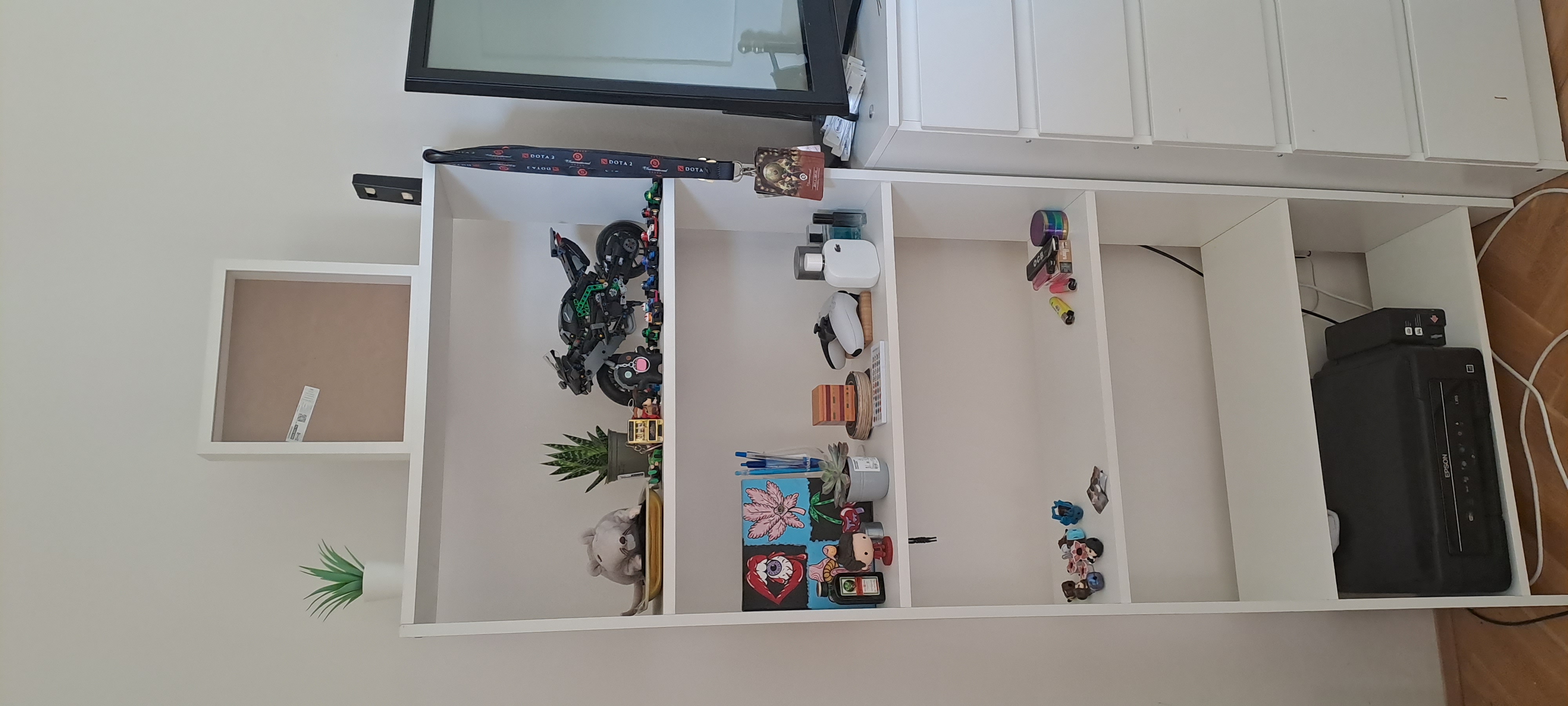 instaled IKEA shelf for books